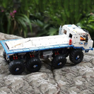Mould King 13144 Terénní vůz Tatra 813 R/C